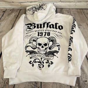 Buffalo LTD white skull 💀 hoodie Small